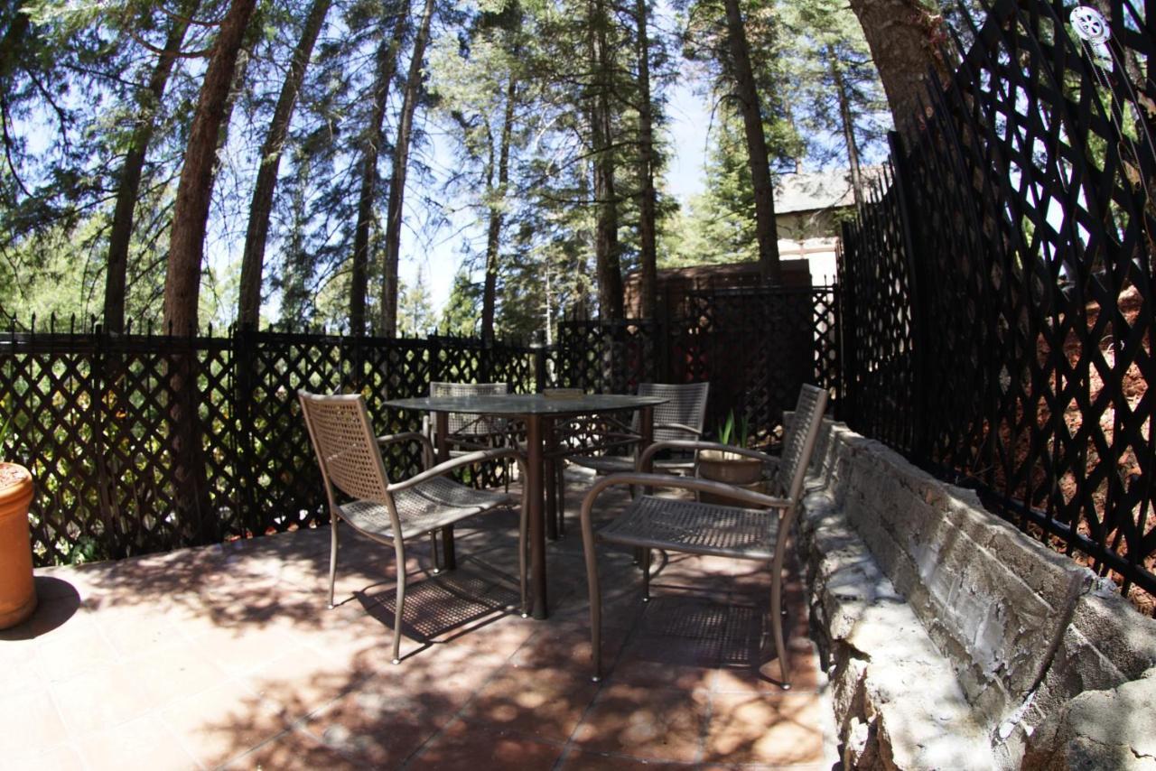 Fleur De Lac Europeran Inn Lake Arrowhead Exteriér fotografie